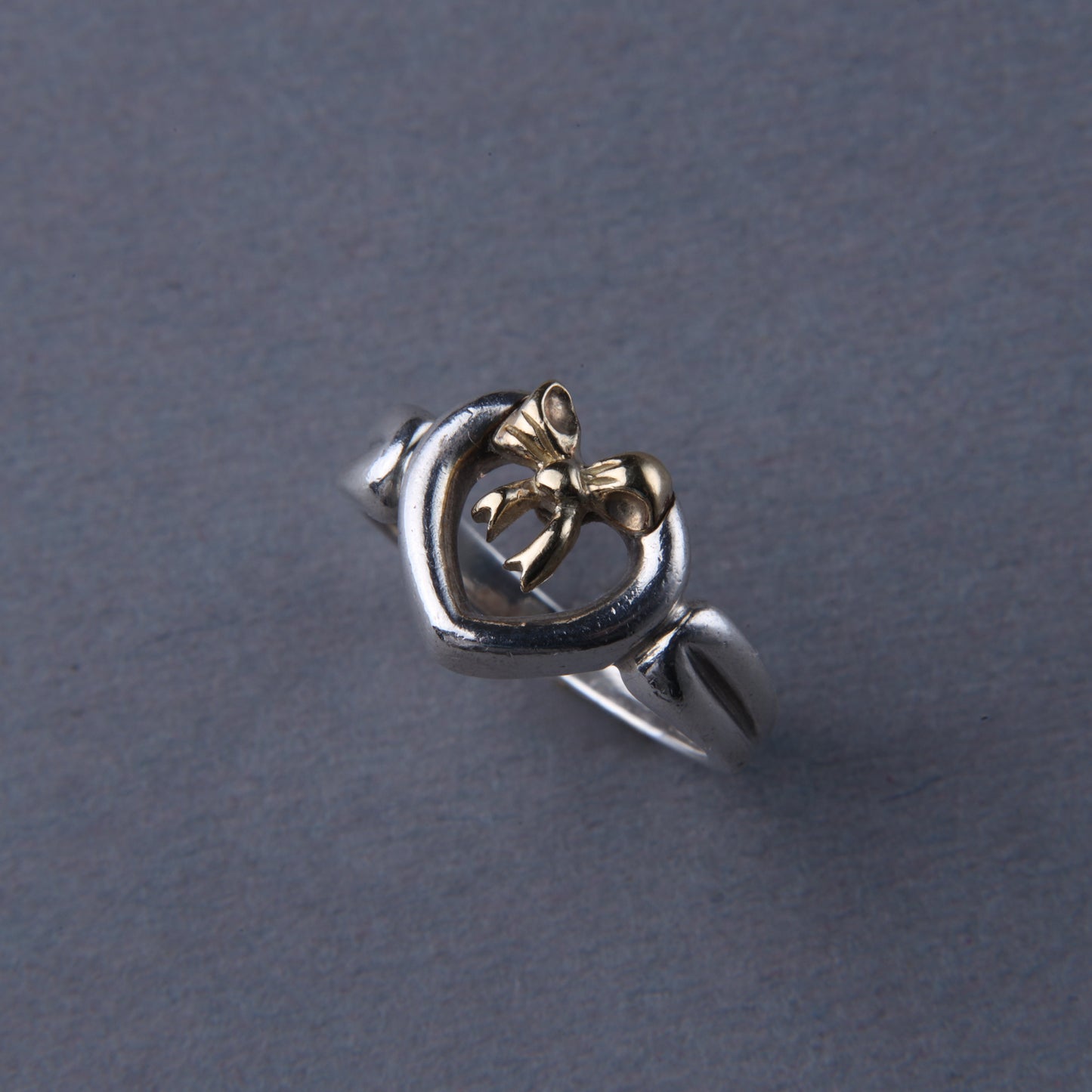 Tiffany & Co. / Heart & Ribbon Ring