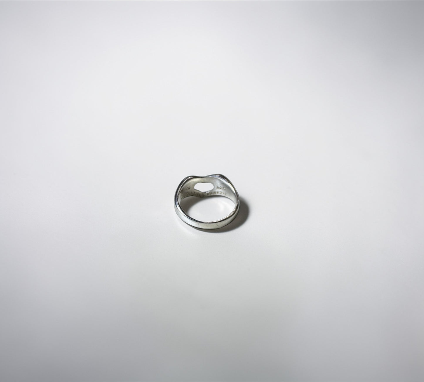Tiffany & Co. ヴィンテージ オープンハート リング シルバー925 8号 エルサ・ペレッティ