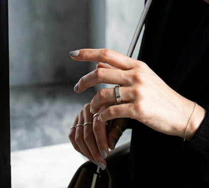 Maison Margiela Logo Engraved Band Ring メゾン マルジェラ ロゴ ワイド バンド リング シルバー925 9号