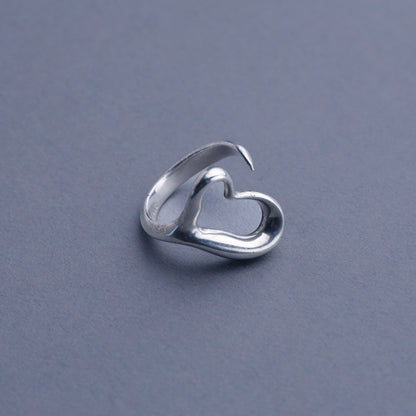 Tiffany & Co. / Open Heart Ring