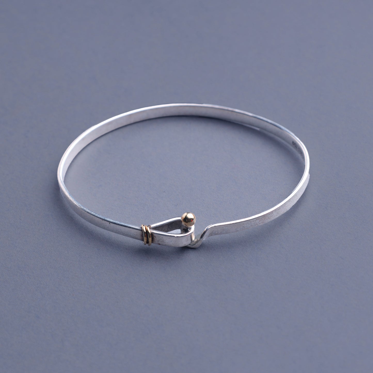 Tiffany & Co. / Hook & Eye Bangle