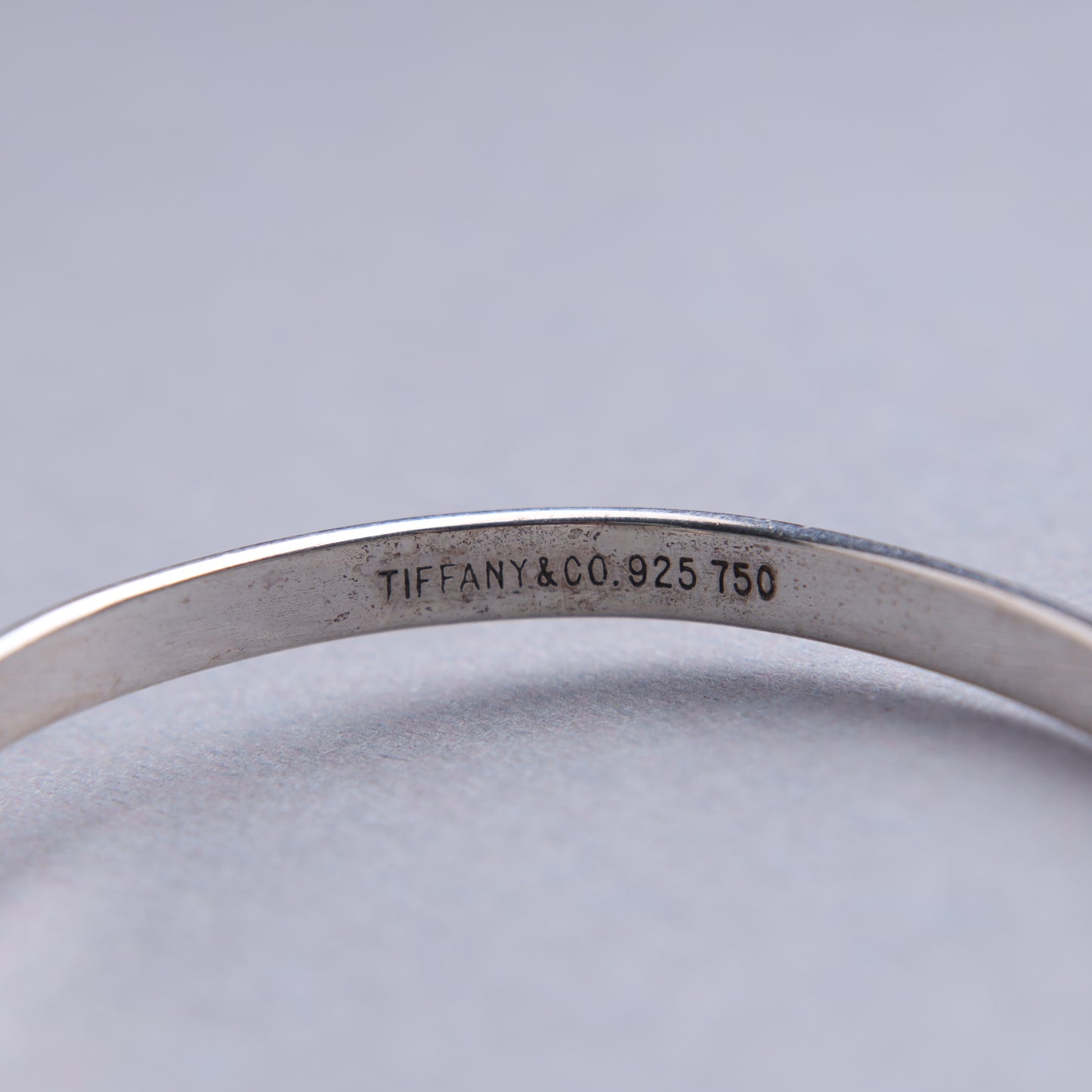 Tiffany & Co. / Hook & Eye Bangle