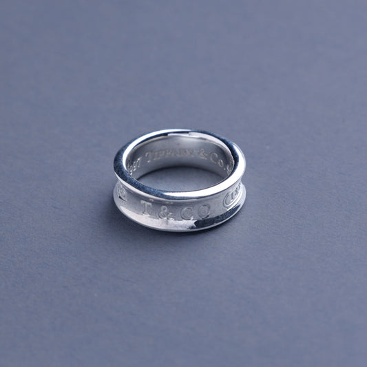 Tiffany & Co. / 1837 Ring
