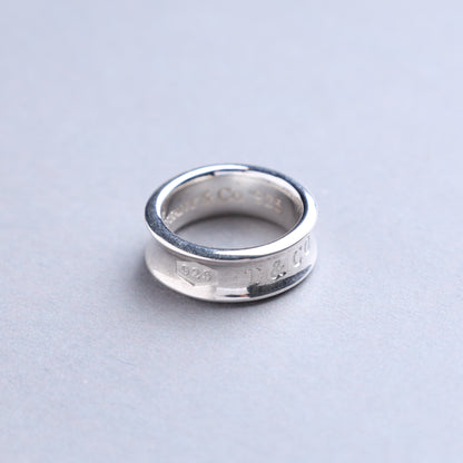 Tiffany & Co. / 1837 Ring