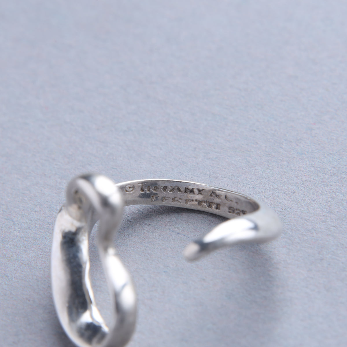 Tiffany & Co. / Open Heart Ring