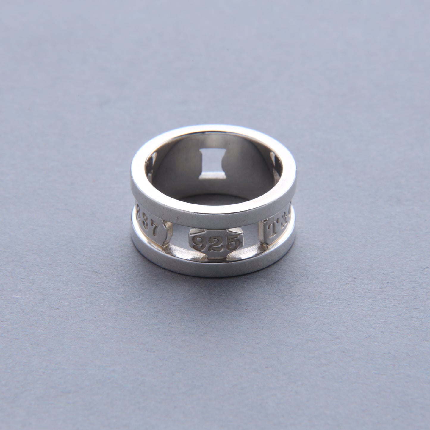 Tiffany & Co. / 1837 Ring