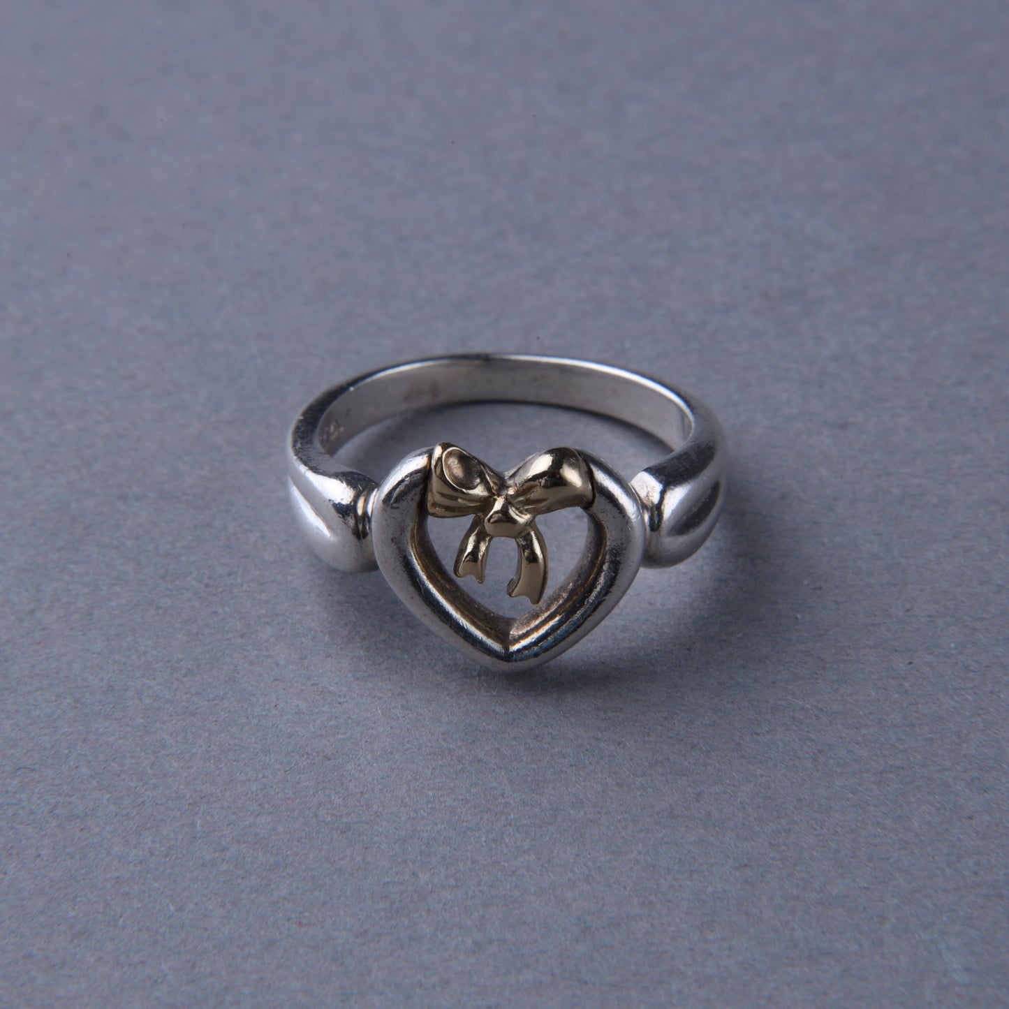Tiffany & Co. / Heart & Ribbon Ring