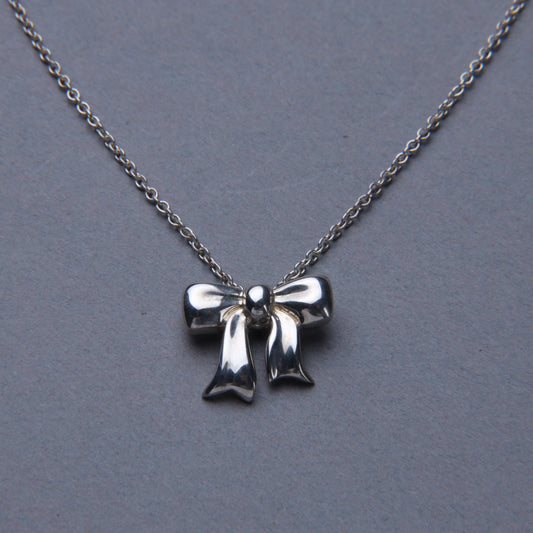 Tiffany & Co. / Ribbon Bow Necklace