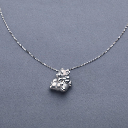 Tiffany & Co. / Teddy Bear Necklace