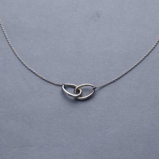 Tiffany & Co. / Interlocking Circles Necklace