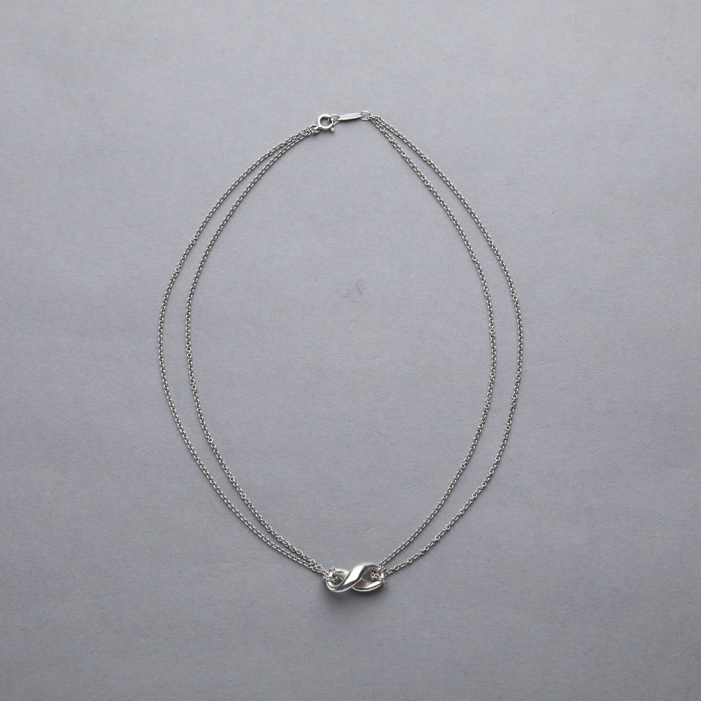 Tiffany & Co. / Infinity Necklace