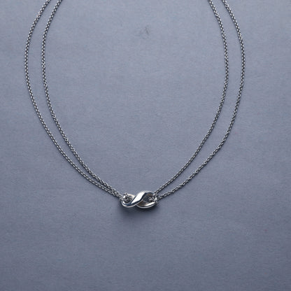 Tiffany & Co. / Infinity Necklace
