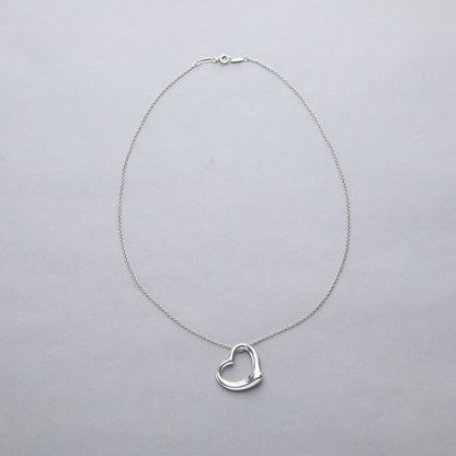 Tiffany & Co. / Open Heart Necklace