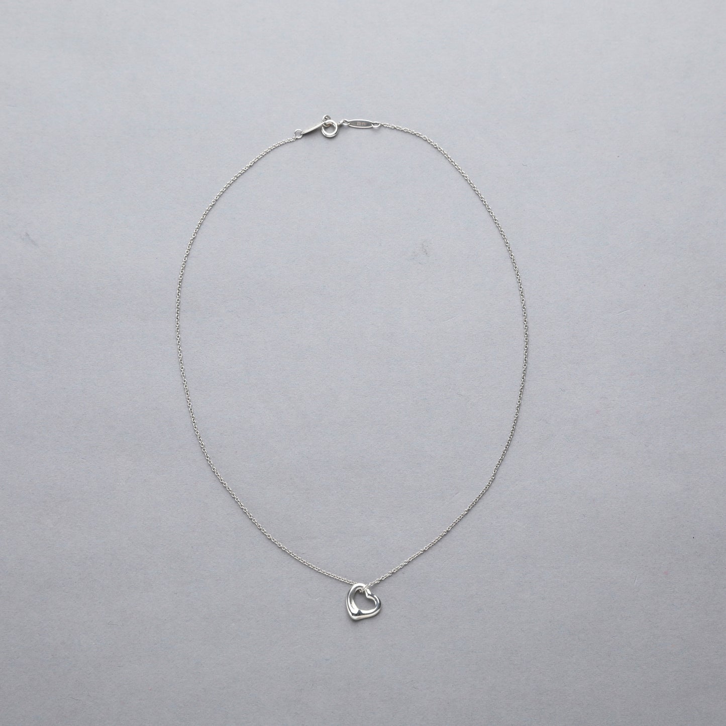 Tiffany & Co. / Open Heart Necklace S