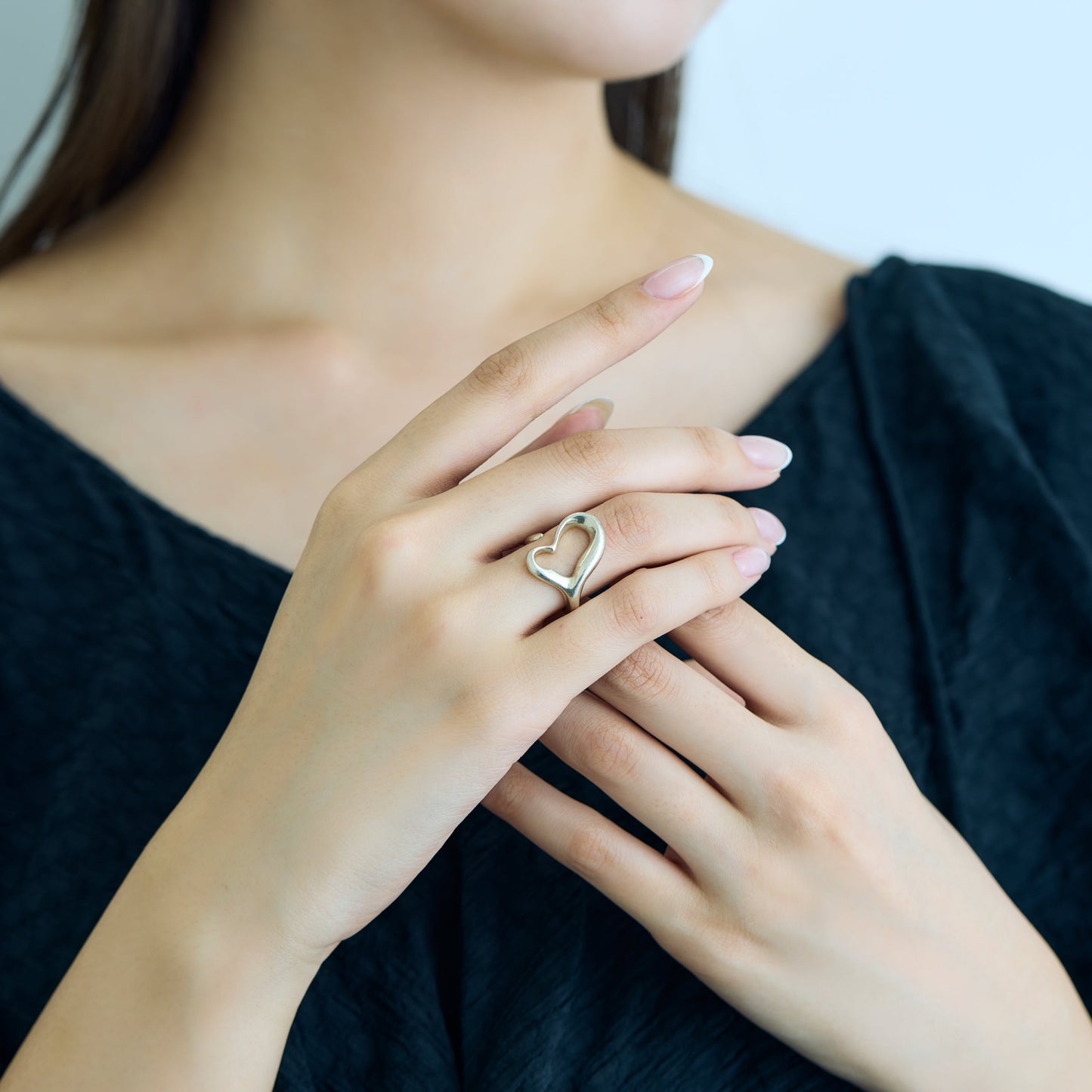 Tiffany & Co. / Open Heart Ring