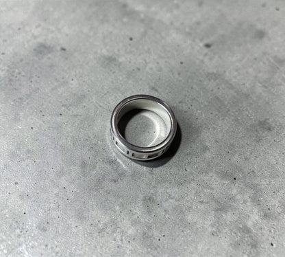 Tiffany & Co. ヴィンテージ アトラス リング シルバー925 11号 ローマ数字