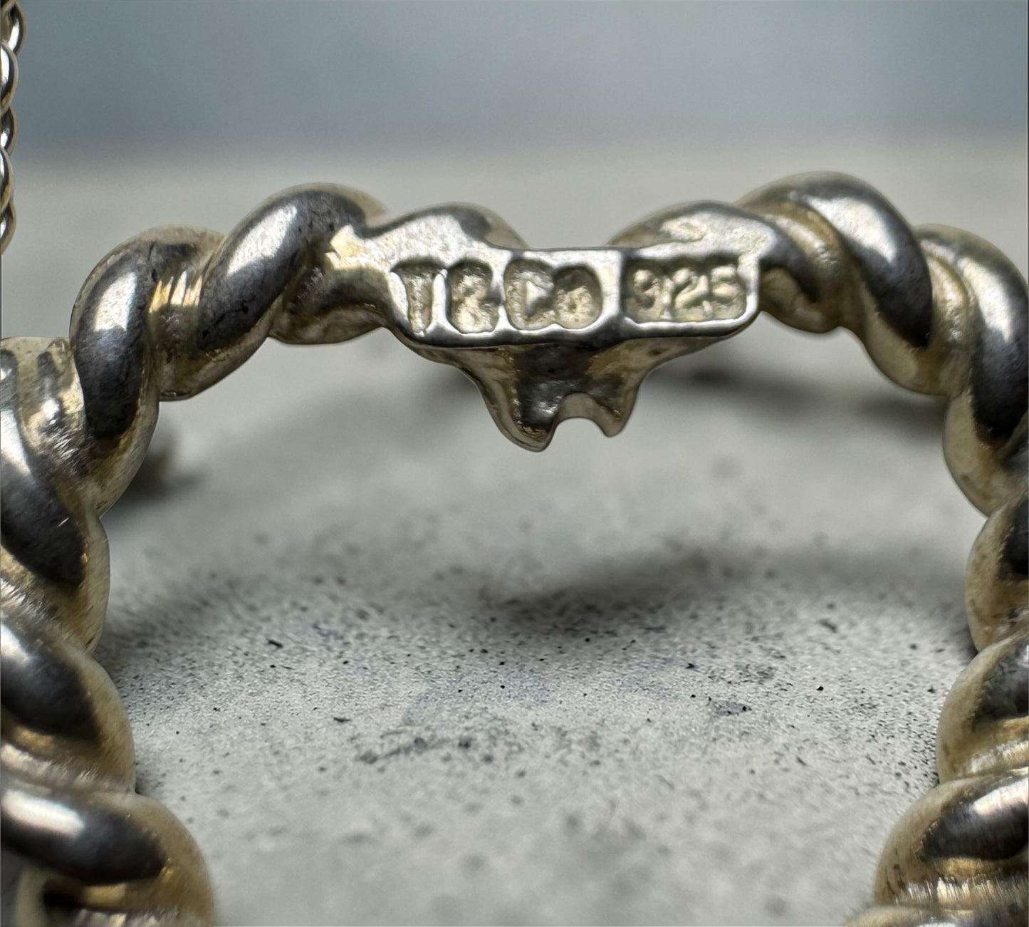 Tiffany & Co. ヴィンテージ ツイスト オープンハート ネックレス シルバー925 38cm
