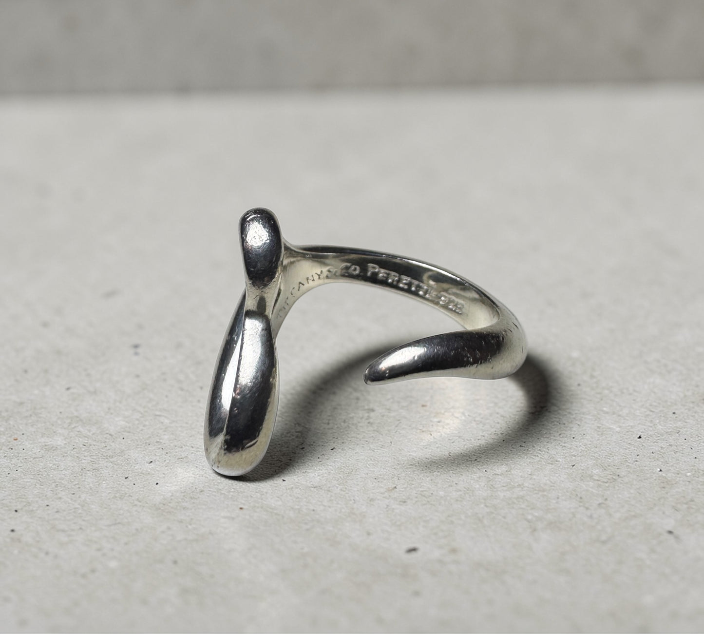 Tiffany & Co. ヴィンテージ オープンハート リング シルバー925 11号 エルサ・ペレッティ