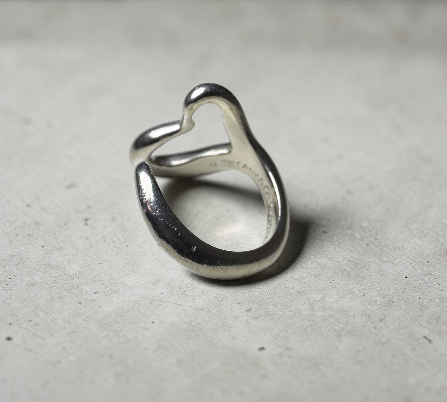 Tiffany & Co. ヴィンテージ オープンハート リング シルバー925 11号 エルサ・ペレッティ