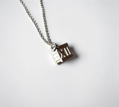 Tiffany & Co. ヴィンテージ アトラス キューブ ネックレス シルバー925 ローマ数字