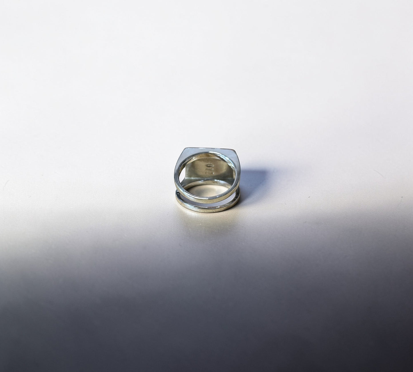 Maison Margiela Black Epoxy Resin Signet Ring メゾン マルジェラ ブラック エポキシレジン シグネット リング シルバー925 12号