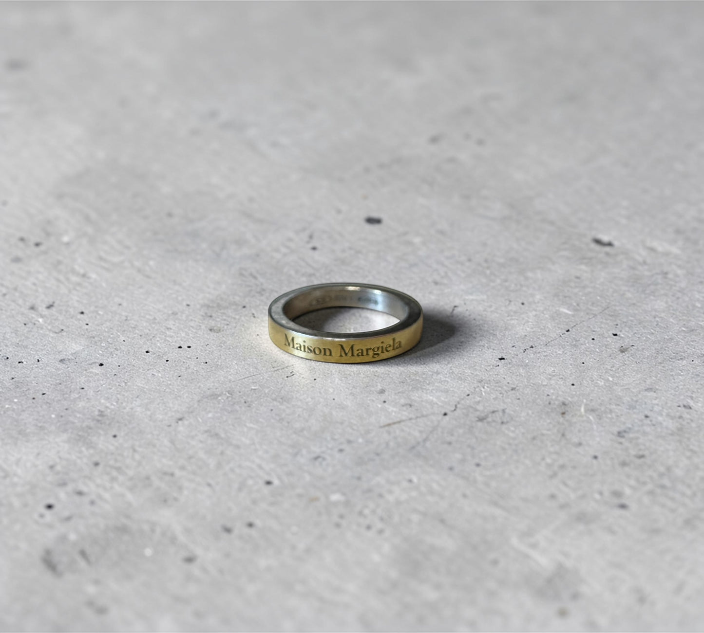 Maison Margiela Gold-Plated Logo Engraved Ring メゾン マルジェラ ゴールド ロゴ エングレーブ リング 8号