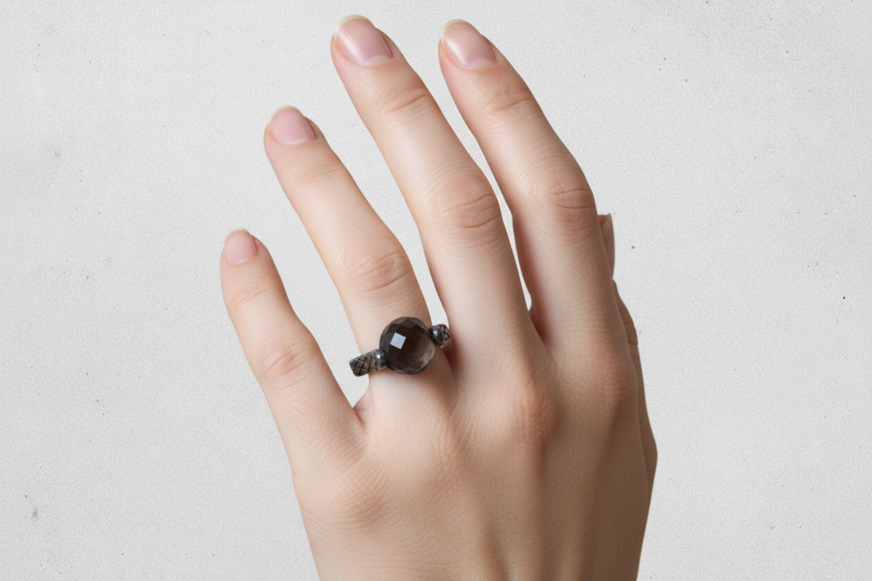 Bottega Veneta / Intrecciato Smoky Stone Ring