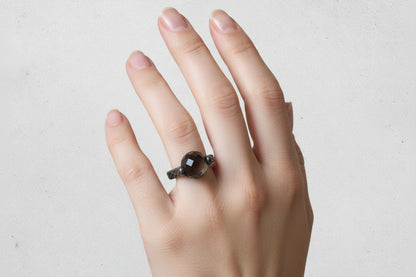 Bottega Veneta / Intrecciato Smoky Stone Ring