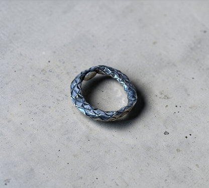 Bottega Veneta Intrecciato Sculpted Band Ring ボッテガ・ヴェネタ イントレチャート スカルプテッド バンド リング シルバー925 13号