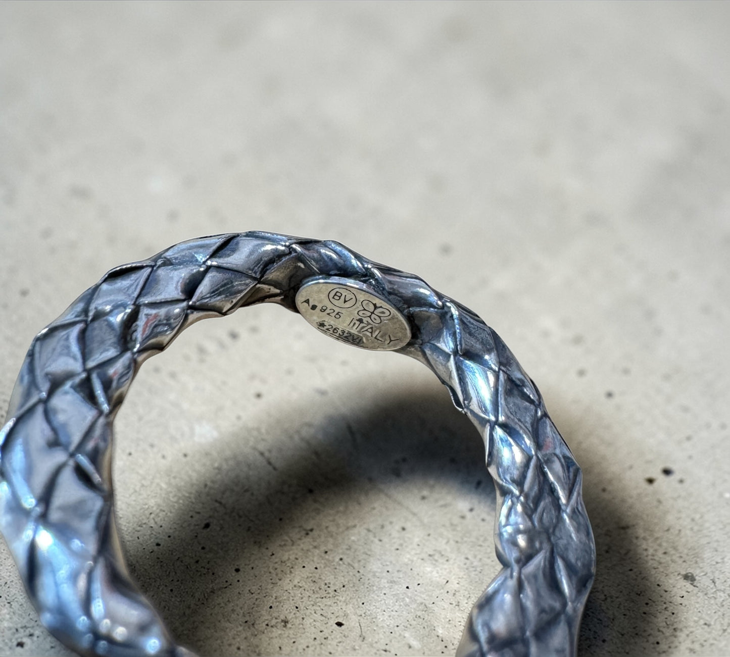 Bottega Veneta Intrecciato Sculpted Band Ring ボッテガ・ヴェネタ イントレチャート スカルプテッド バンド リング シルバー925 13号