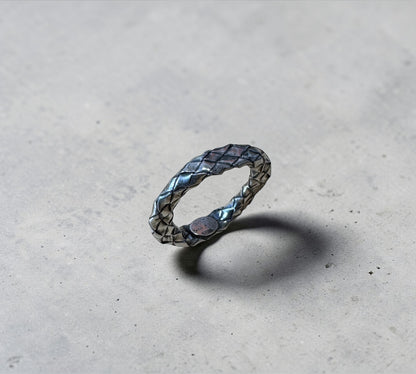 Bottega Veneta Intrecciato Sculpted Band Ring ボッテガ・ヴェネタ イントレチャート スカルプテッド バンド リング シルバー925 13号