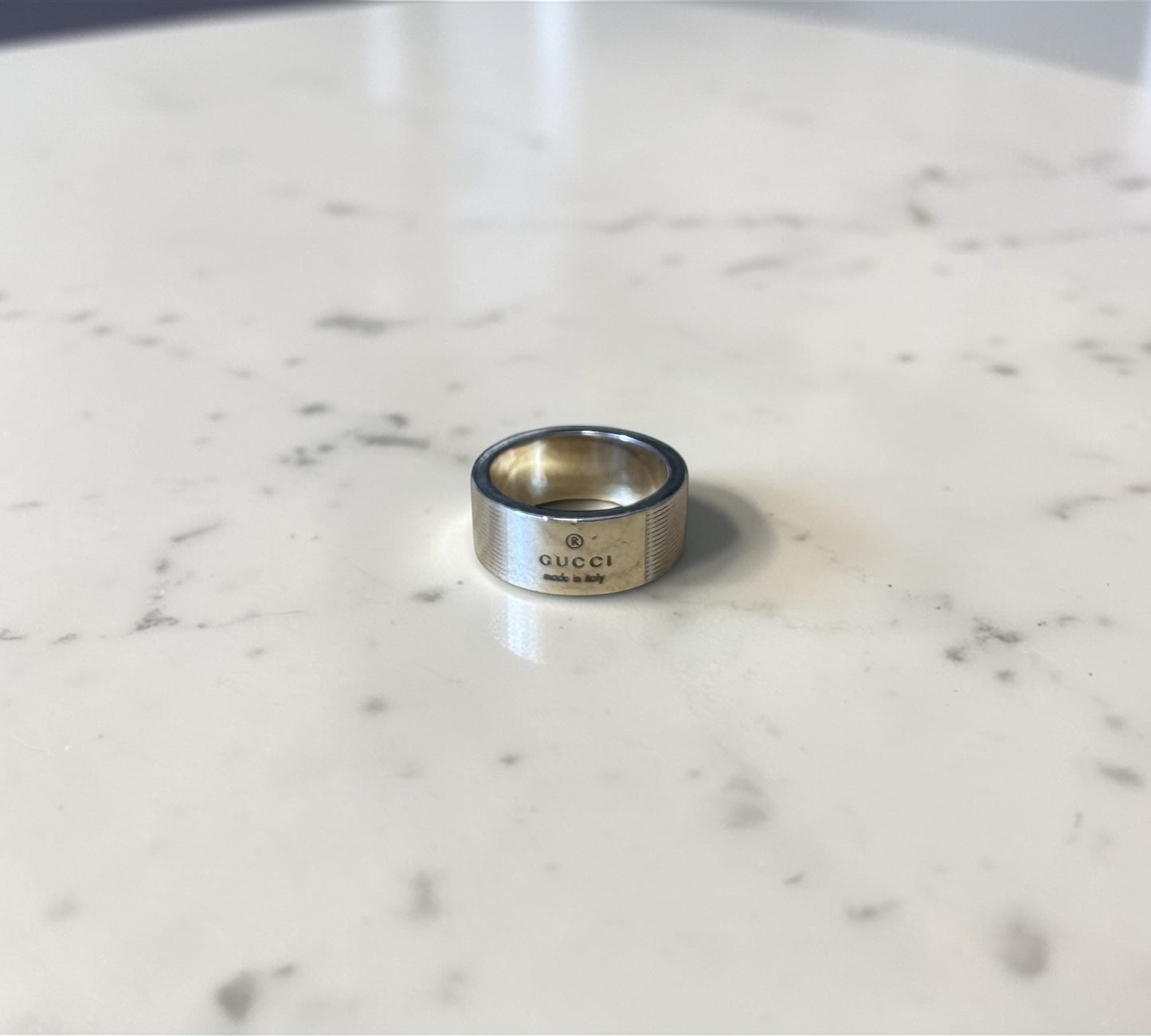 Gucci Trademark Wide Band Ring グッチ トレードマーク ワイド バンド ロゴ リング シルバー925 14号