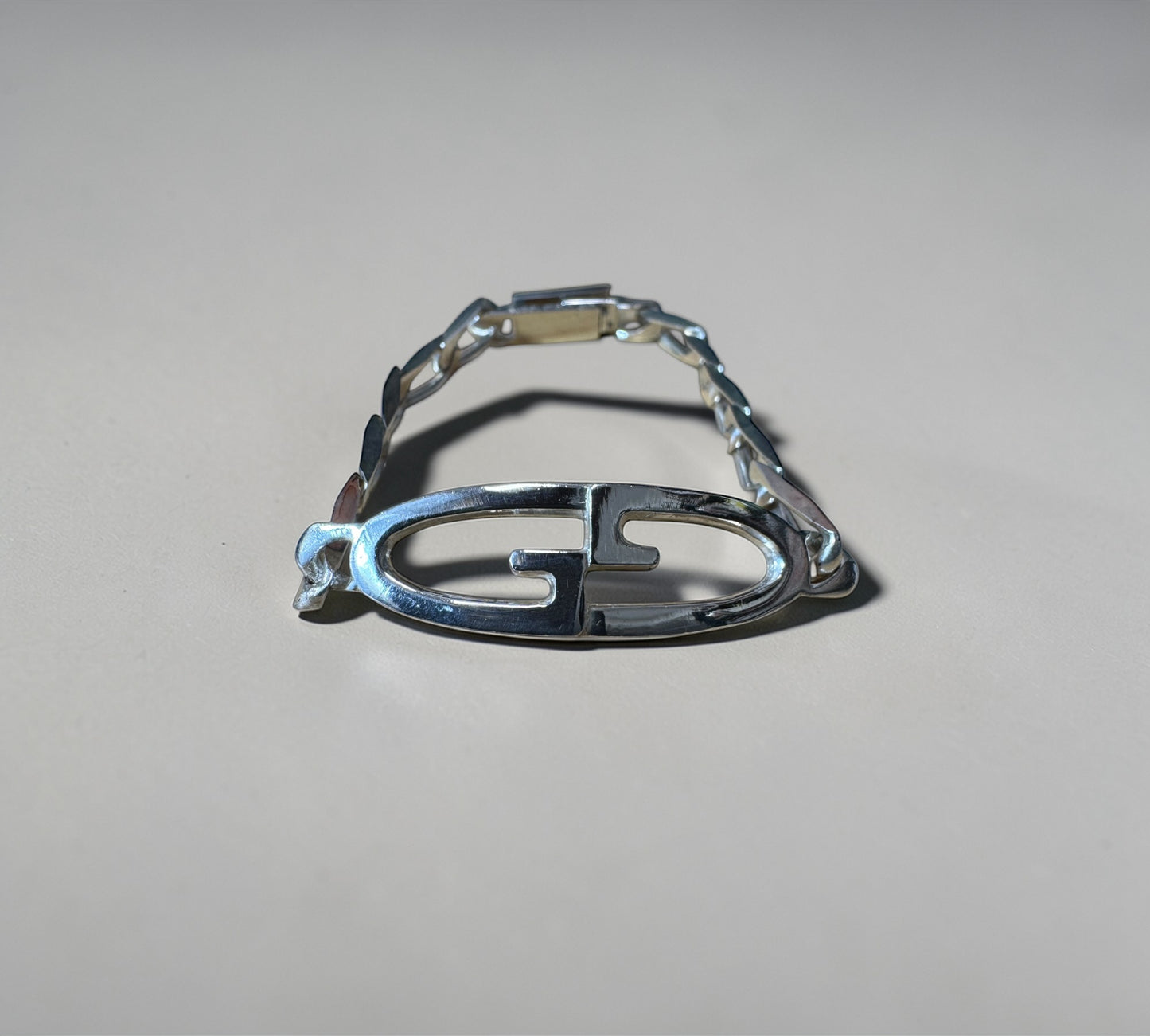 Gucci GG Logo ID Plate Bracelet グッチ GG ロゴ インターロッキング プレート ブレスレット シルバー925 18cm