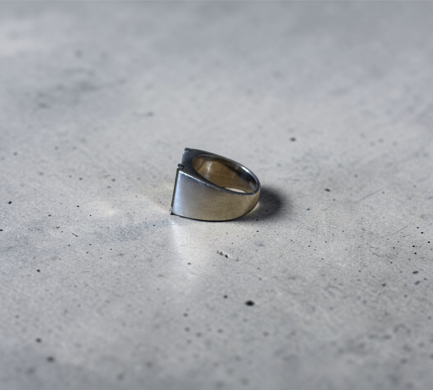 Maison Margiela Logo Engraved Ring メゾン マルジェラ Mロゴ シグネット リング シルバー925 15号