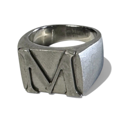 Maison Margiela M Logo Engraved Signet Ring メゾン マルジェラ Mロゴ ビッグフェイス シグネット リング シルバー925 16号